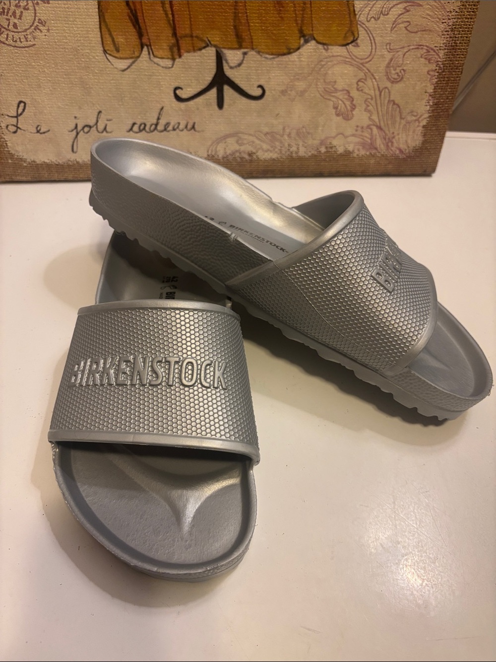 Birkenstock Men’s Silver Slide Sandals with Textured Strap